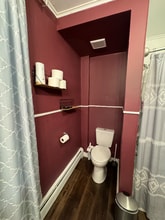 124 W Broadway in Bangor, ME - Foto de edificio - Building Photo