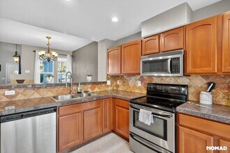 8300 Fairmount Dr in Denver, CO - Building Photo - Building Photo