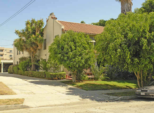 1412-1414 N Formosa Ave in Los Angeles, CA - Building Photo - Building Photo