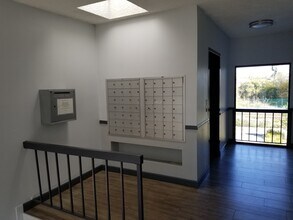 9618 Exposition Blvd, Unit 210 in Los Angeles, CA - Building Photo - Building Photo