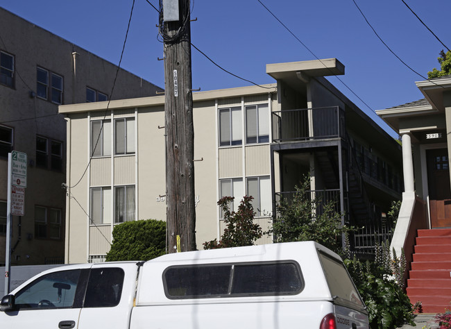 The Ruby in Oakland, CA - Building Photo - Building Photo