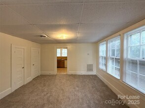 203 W 3rd Ave in Gastonia, NC - Building Photo - Building Photo