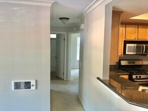 12550 Carmel Creek Rd, Unit 102 in San Diego, CA - Foto de edificio - Building Photo