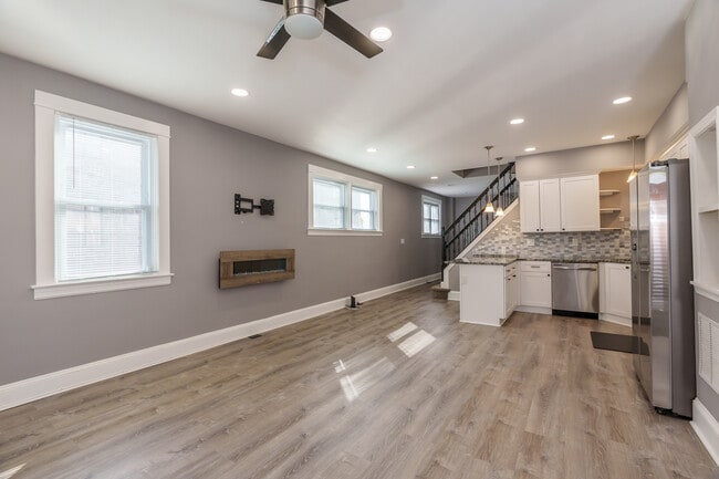 3706 3rd St in Baltimore, MD - Foto de edificio - Building Photo