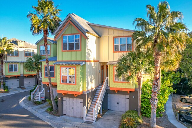 Back Bay in Folly Beach, SC - Building Photo - Building Photo