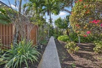 112 Ocean Cove Dr in Jupiter, FL - Building Photo - Building Photo