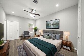 4338 Brinkley St in Houston, TX - Building Photo - Building Photo