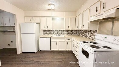 5310 38th St, Unit A in Lubbock, TX - Building Photo - Building Photo