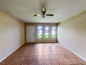 17582 Cypress Point Rd in Ft. Myers, FL - Building Photo - Building Photo