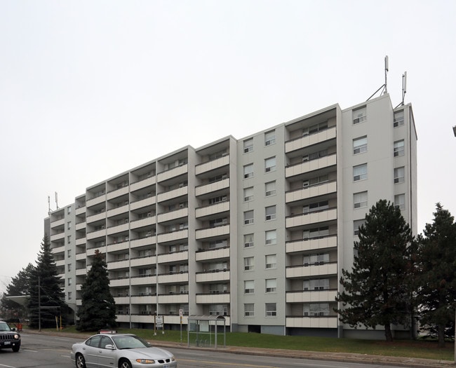 The Tiara in Hamilton, ON - Building Photo - Building Photo