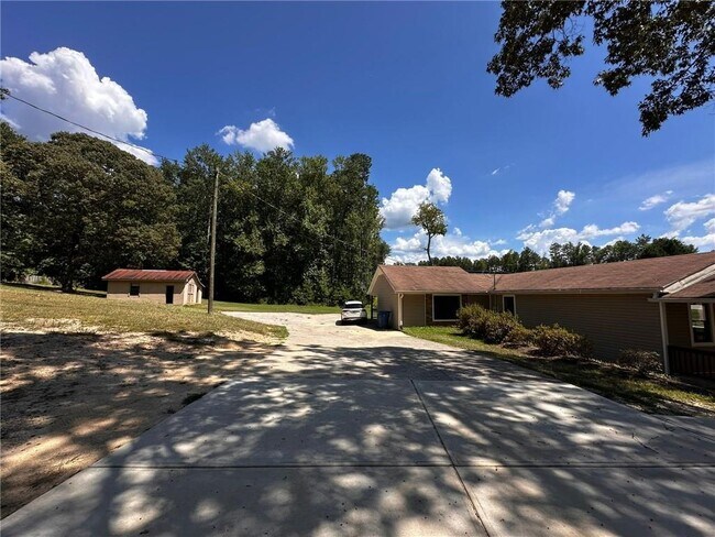 3332 Fence Rd NE in Dacula, GA - Building Photo - Building Photo