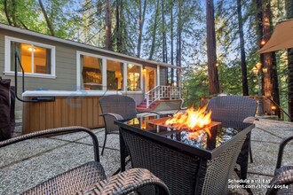 10541 Old River Rd in Forestville, CA - Building Photo - Building Photo