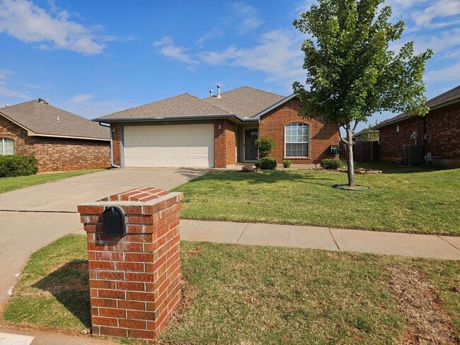property at 305 SW 39th St