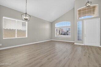 11517 W Laurelwood Ln in Avondale, AZ - Building Photo - Building Photo