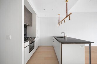 11 Hoyt St in Brooklyn, NY - Building Photo - Building Photo