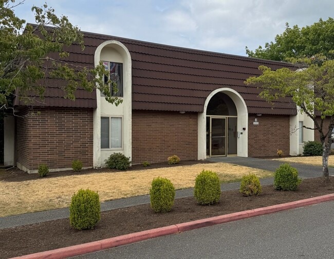 property at 11112 NE 68th St