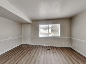4247 S Hwy 89 in North Salt Lake, UT - Building Photo - Building Photo