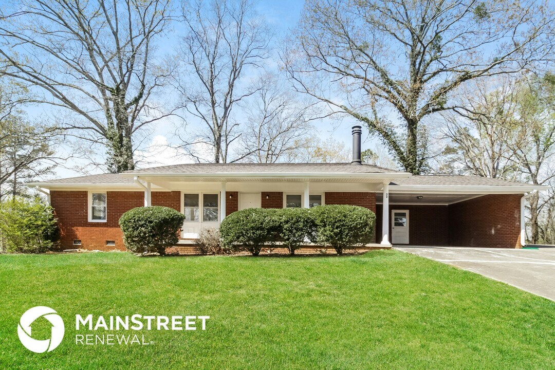 33 Skyline Dr SE in Cartersville, GA - Building Photo