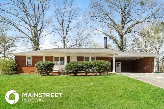 33 Skyline Dr SE