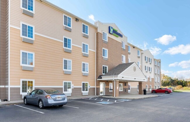 Furnished Studio-Dayton - Miamisburg in Dayton, OH - Building Photo - Building Photo