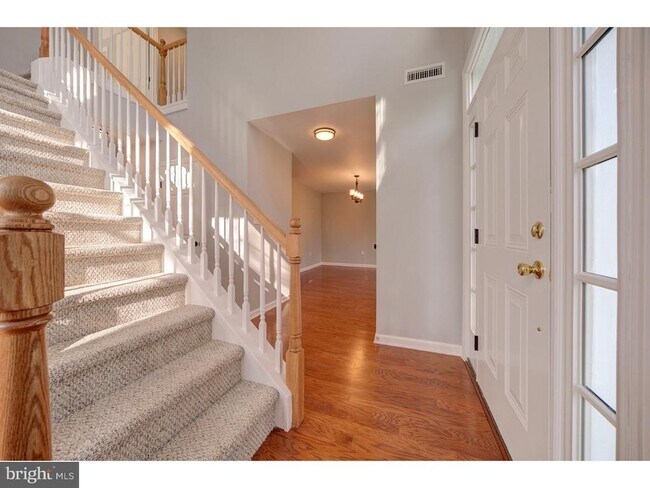 property at 616 Pebble Creek Ct