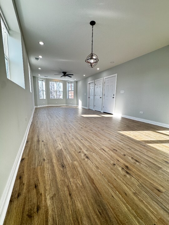 6807 S Paulina St in Chicago, IL - Building Photo