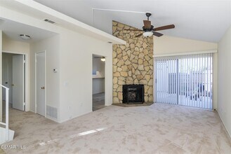 15175 Marquette St in Moorpark, CA - Building Photo - Building Photo