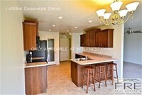 14584 Edgemere Dr photo'