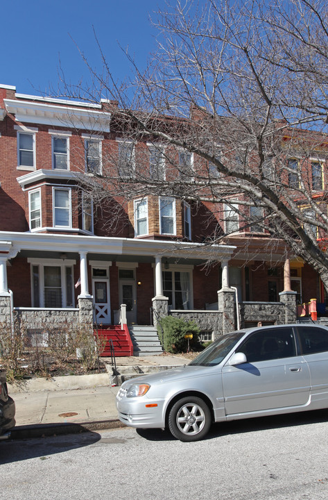 2808 Guilford Ave in Baltimore, MD - Building Photo