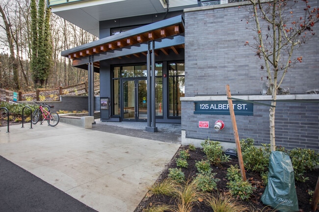 property at 125 Albert St