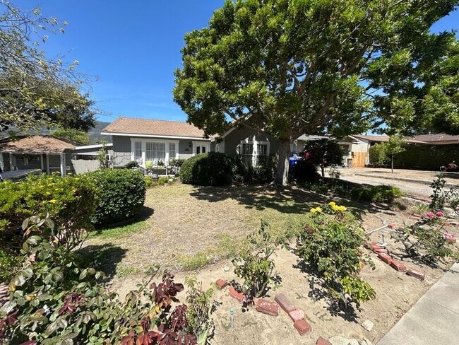 property at 2434 Florencita Dr W