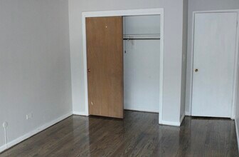 6619 N Sheridan Rd in Chicago, IL - Building Photo - Building Photo
