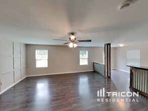 971 Bitting Hall Cir in Rural Hall, NC - Building Photo - Building Photo