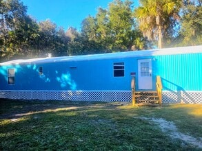 2430 S Stanley Terrace in Homosassa, FL - Building Photo - Building Photo