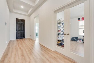 13033 Mizell Ln in Providence Village, TX - Building Photo - Building Photo