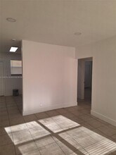 1226 Sesame St in Opa Locka, FL - Building Photo - Building Photo