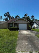 126 Kristine Blvd in Panama City, FL - Building Photo