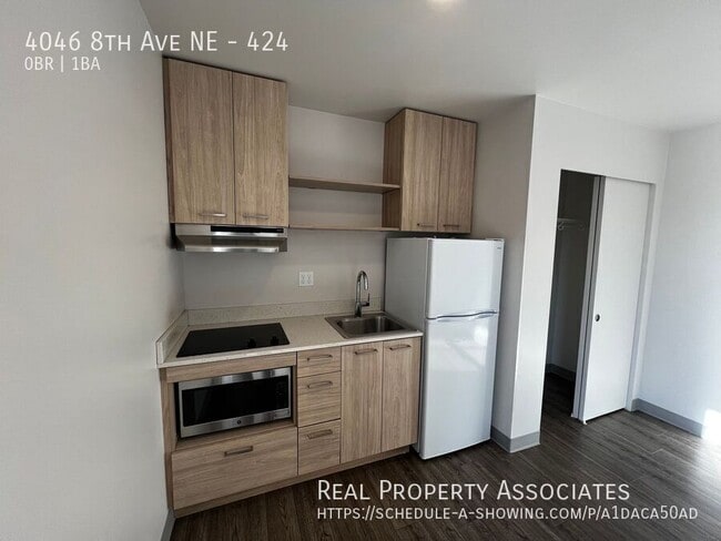 property at 4046 8th Ave NE