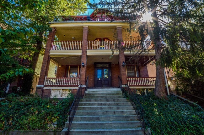 4422 Osage Ave, Unit 1WF in Philadelphia, PA - Building Photo - Building Photo