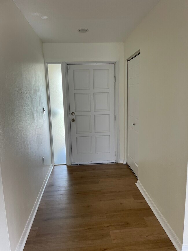 5900 25 Way S in St. Petersburg, FL - Building Photo - Building Photo