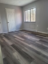 9 Winterthur Rd in Woodridge, NY - Building Photo - Building Photo