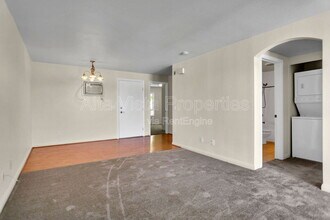 5252 Orange Ave in San Diego, CA - Building Photo - Building Photo