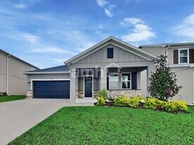 37941 Dusty Saddle Ln in Zephyrhills, FL - Building Photo