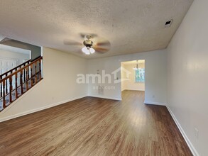 5301 Wenesly Ct in Raleigh, NC - Building Photo - Building Photo