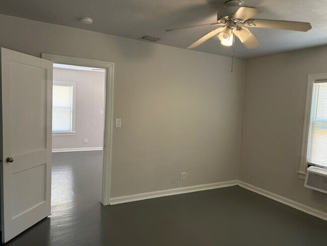 3945 Haines Rd N-Unit -3945 HAINES ROAD NORTH in St. Petersburg, FL - Building Photo - Building Photo