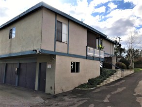 7701 Ellis Ave in Huntington Beach, CA - Building Photo - Other