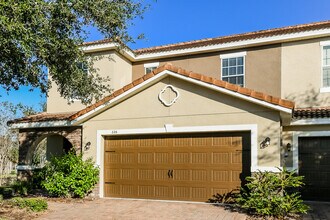 226 White Dogwood Ln in Ocoee, FL - Foto de edificio - Building Photo