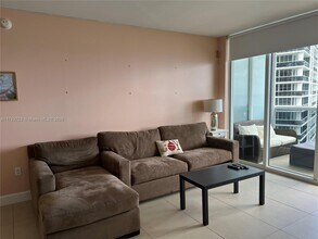 1830 S Ocean Dr, Unit 3312 in Hallandale Beach, FL - Building Photo - Building Photo
