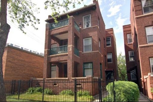 940 W Gunnison St in Chicago, IL - Building Photo