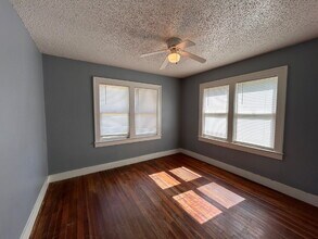 1921 27th St in Lubbock, TX - Building Photo - Building Photo